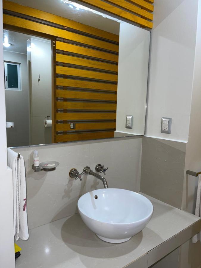 Palacio Rojo Hotel Familiar モレリア エクステリア 写真